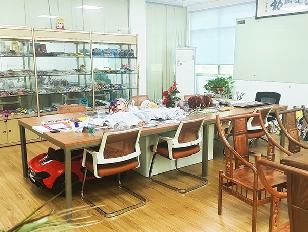 盛煌科UV平板打印機(jī)